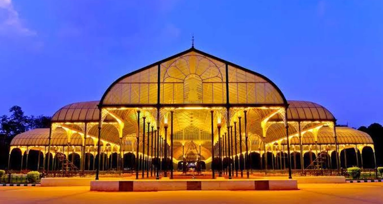 Lalbagh Botanical Garden is a lush, scenic park in Bangalore, offering flora & tranquility.