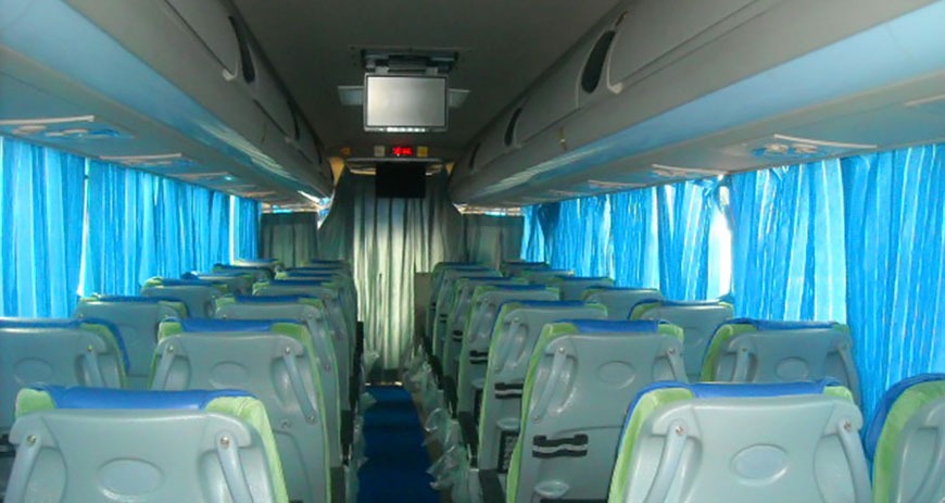 Hire coach Rental