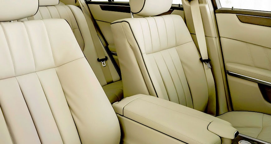 Benz e class car
